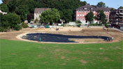 Bleichwiese Tag 39a: Der Teich wird befestigt